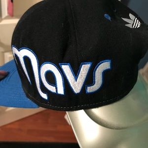 Mavs fans stand up